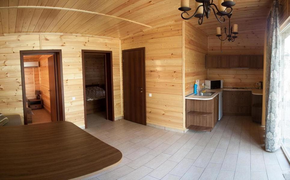 Marco Polo Hotel Ulʼyanovka Habitación foto